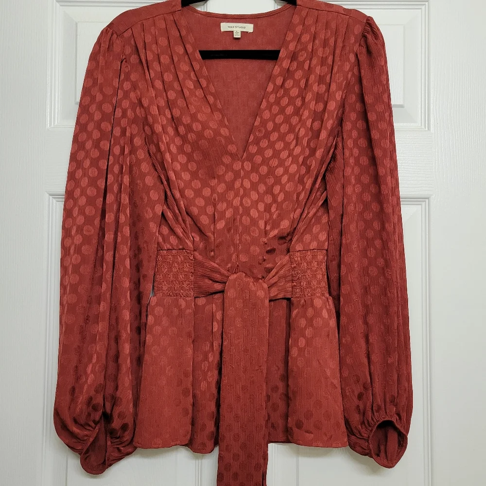 Women's Max Studio Burnt Orange Long Sleeve Flowy Blouse, Size Large - Picture 8 of 16